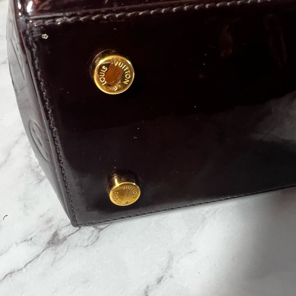 EUC Louis Vuitton Amarante Vernis Brea Bag - Picture 3 of 14